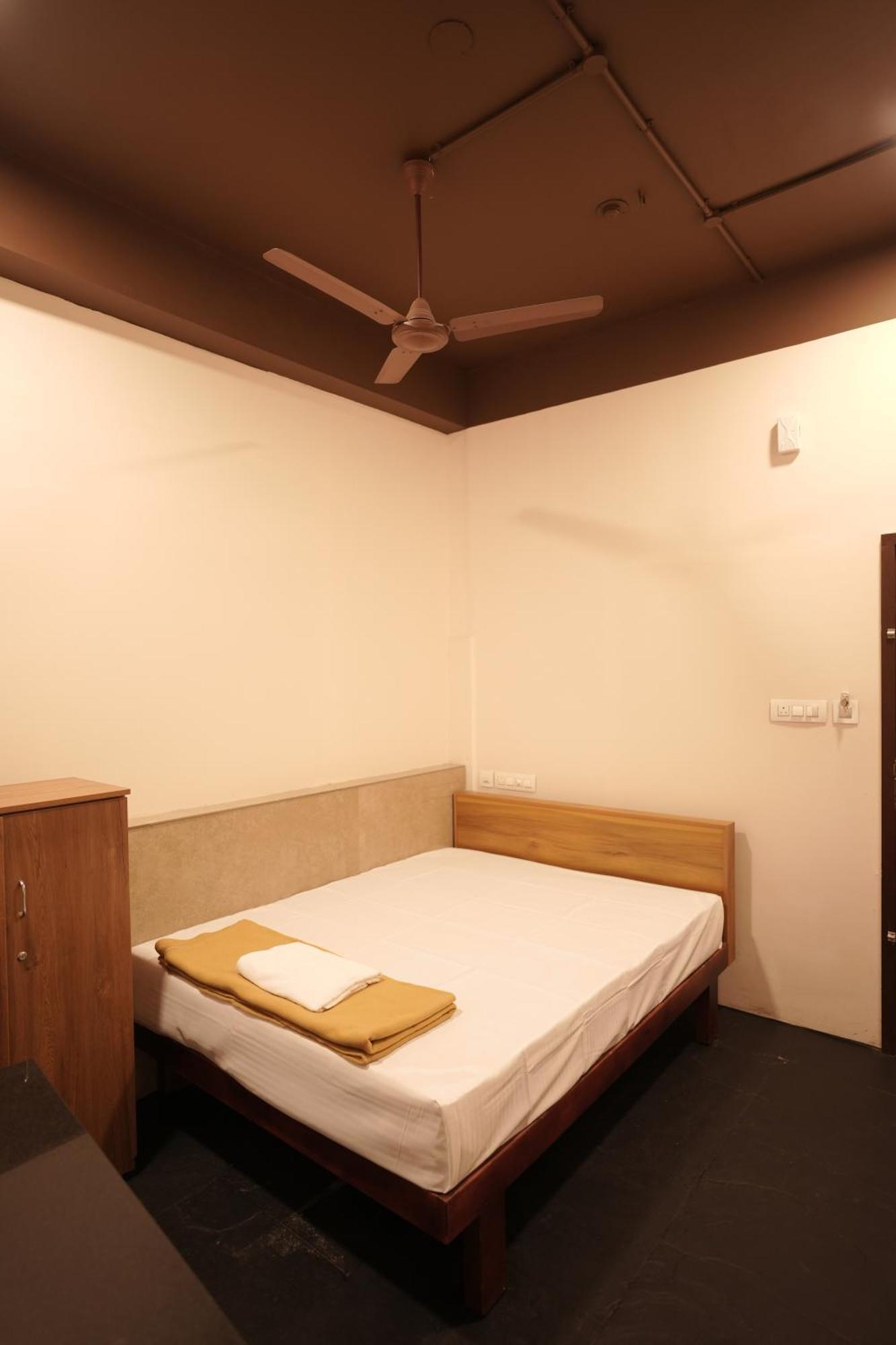 Reach Residency Hotel Kochi Exterior photo